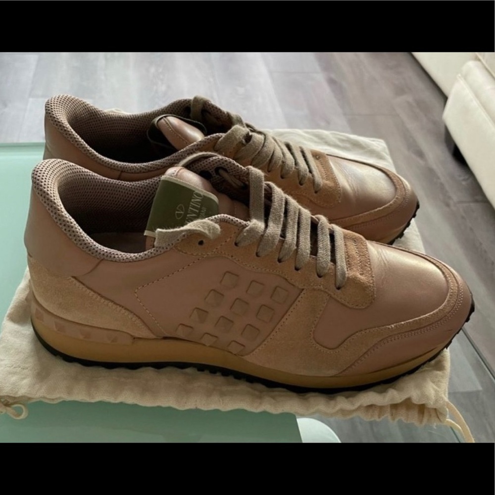 VALENTINO ROCKSTUD PINK RUNNER SNEAKERS SIZE 40